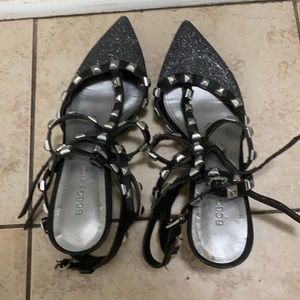 Zapatos negro con plata